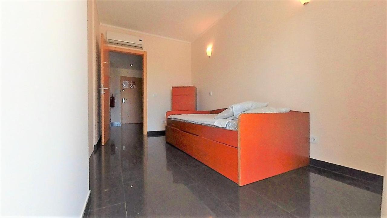 Apartament Turisticos Rocha Tower 4